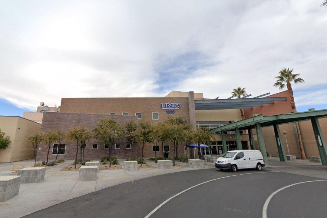 Patient at Vegas Hospital Fatally Stabs 1 Person, Wounds Another