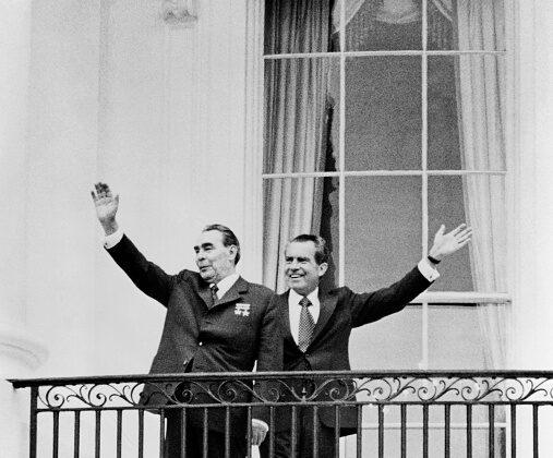 General Secretary of the Communist Party of the Soviet Union Leonid Brezhnev (L) and U.S. President Richard Nixon at the balcony of the White House in Washington on June 18, 1973. (AFP via Getty Images)