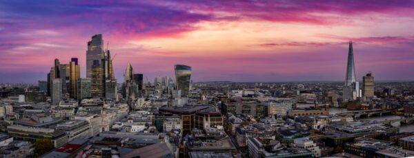 Panoramic aerial view of the 2021 skyline of London, England.<br/>(Moofushi/Adobe Stock)