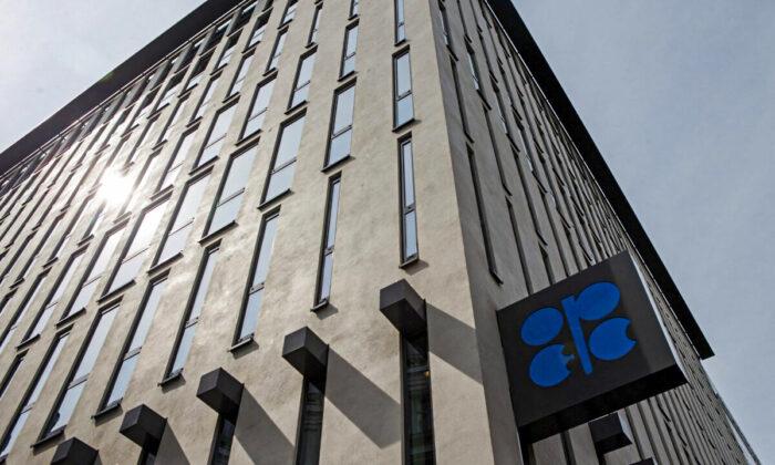 OPEC Boosts Oil Income in 2021, Well Completions Drop
