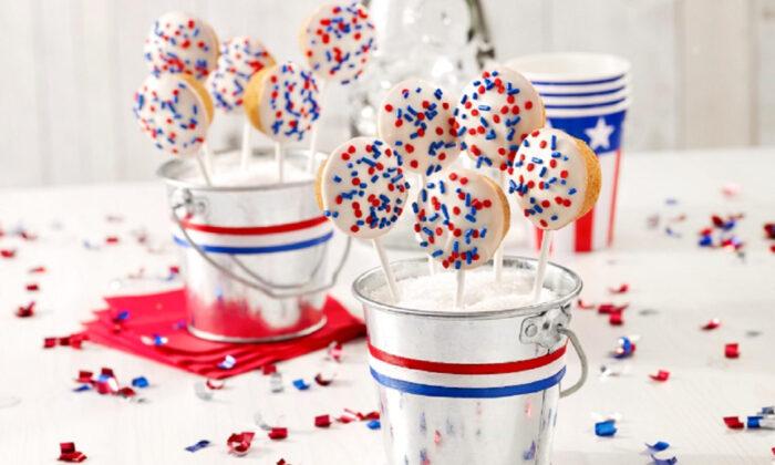 Fourth of July Cake Pops Make a Sweet Ending for Your Celebration