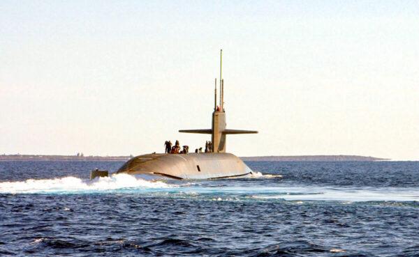 A nuclear propulsion Ohio class submarine, the USS Florida sails on Jan. 22, 2003, off the coast of the Bahamas. Australia, as part of the AUKUS deal, will get the tech for nuclear-powered subs. (David Nagle/U.S. Navy/Getty Images)
