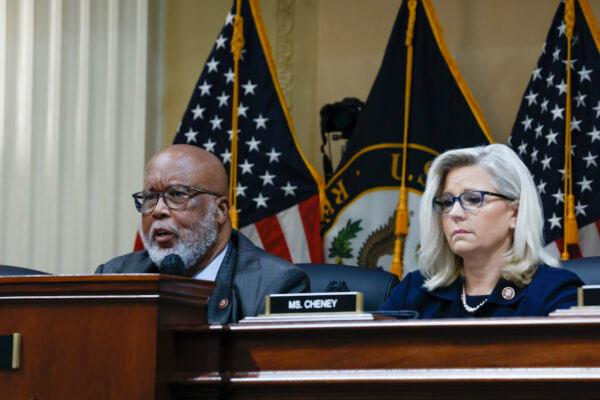U.S. Rep. Bennie Thompson (D-Miss.), chair of the House Jan. 6 panel, delivers closing remarks alongside Vice Chair Rep. Liz Cheney (R-Wyo.) during the sixth hearing on the Jan. 6 investigation in the Cannon House Office Building in Washington on June 28, 2022. (Anna Moneymaker/Getty Images)