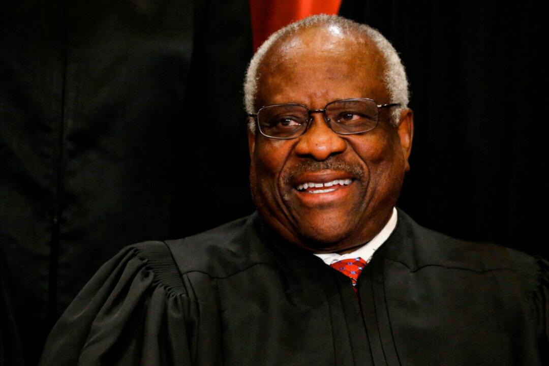 Supreme Court Sides With Offended Atheists in Lawsuit Against Florida City Over Prayer Vigil