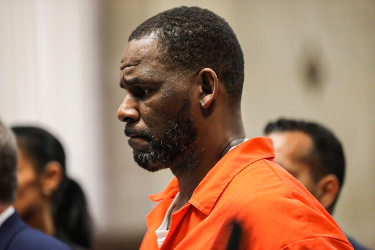 R. Kelly Sues Prison for Putting Him on Suicide Watch