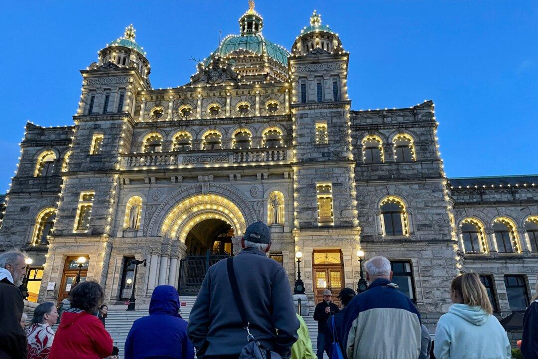 ‘I Don’t Want Them to Be Forgotten’: Vaccine-Injured Canadians Receive Support From Multiple Groups, Individuals