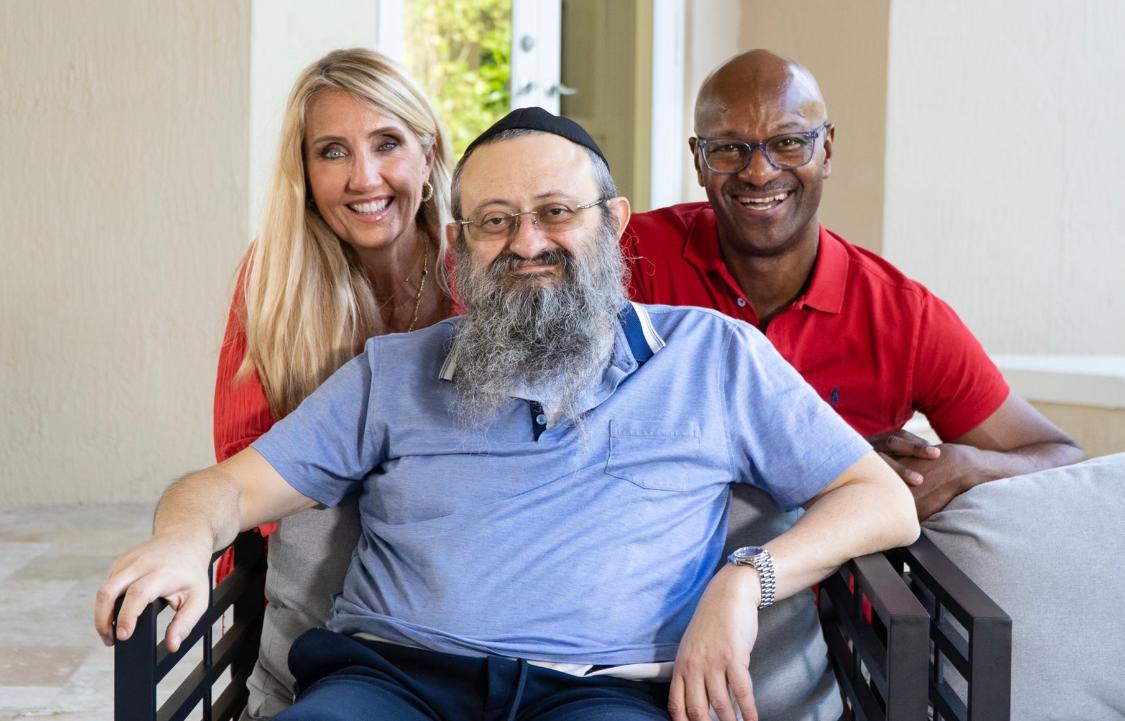 Vladimir Zelenko (C), Kevin Jenkins, and Ann Vandersteel. (Courtesy of the Zelenko Freedom Foundation)