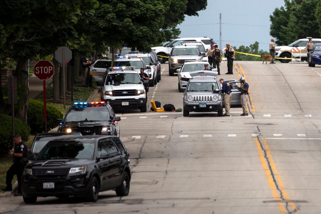 Democrats Respond to Illinois Parade Shooting by Calling for More Gun Control Laws