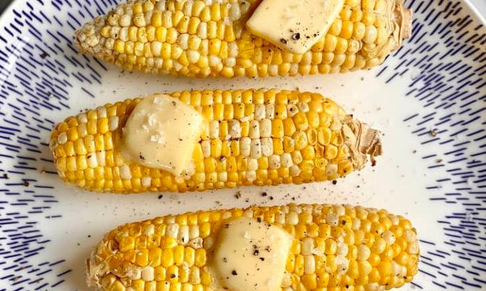 Corn on the Cob Is the Best Thing to Cook in the Air Fryer This Summer
