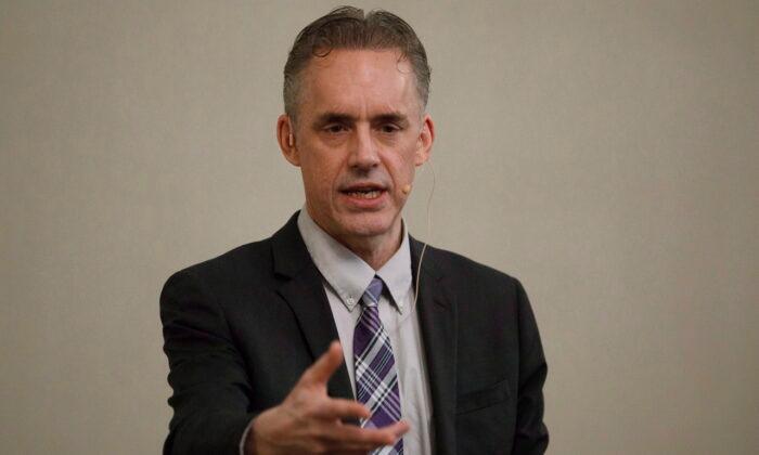 Jordan Peterson Says He Will Not Comply with College’s Disciplinary Training