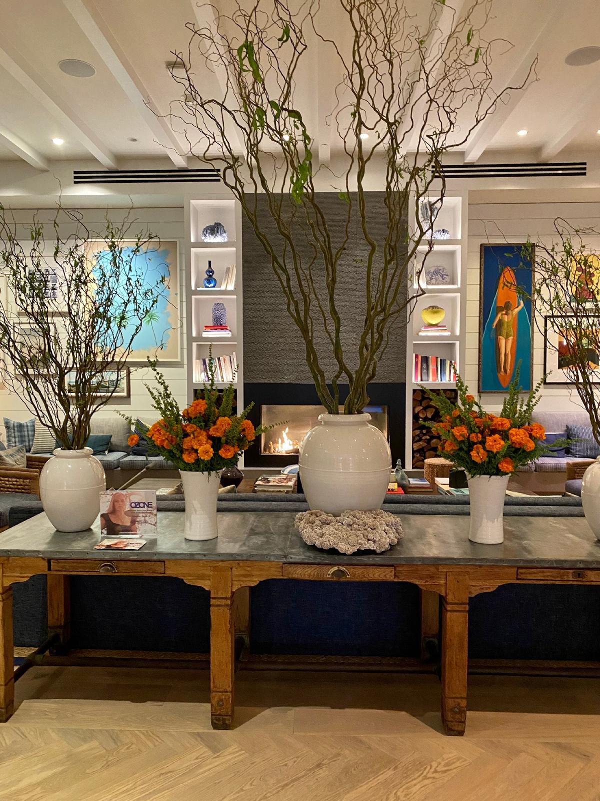 The lobby at The Seabird Resort is a welcoming start to an Oceanside, California, getaway. (Photo courtesy of The Seabird Resort.)