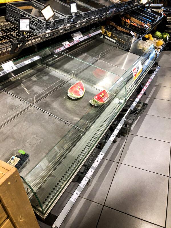 A supermarket with empty shelves because of delays in truck deliveries as a result of protests by farmers and truckers in The Netherlands on July 5, 2022. (Special to The Epoch Times)