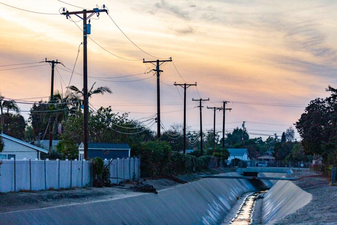 California Power Grid Operator Says Rotating Outages Are Now Possible