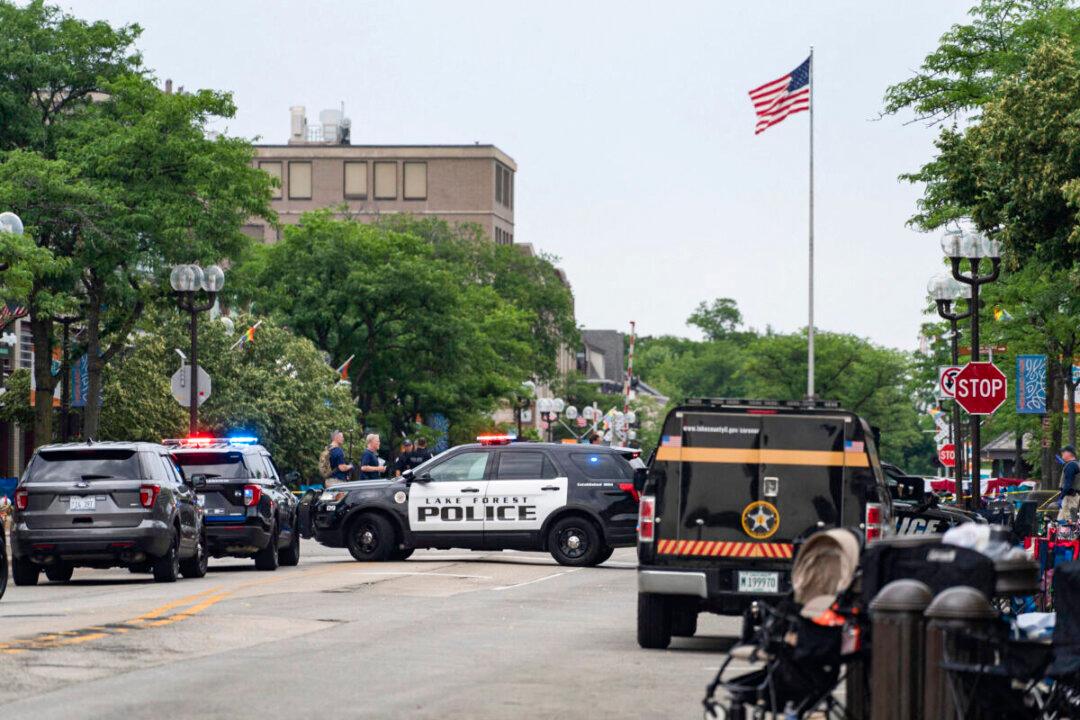 Father of Illinois Shooting Suspect Helped Son Obtain Gun Card Despite Past Threats
