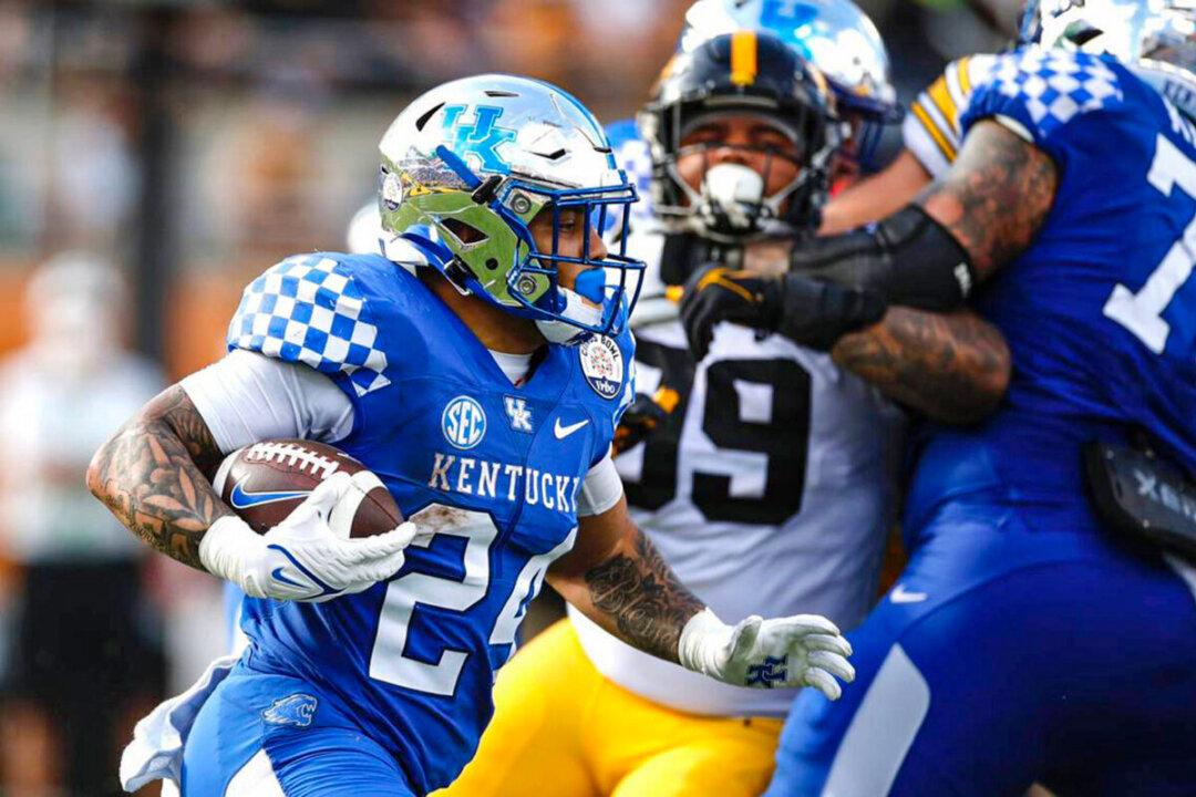 Kentucky Running Back Chris Rodriguez Pleads Guilty to DUI Charge, Receives Penalties