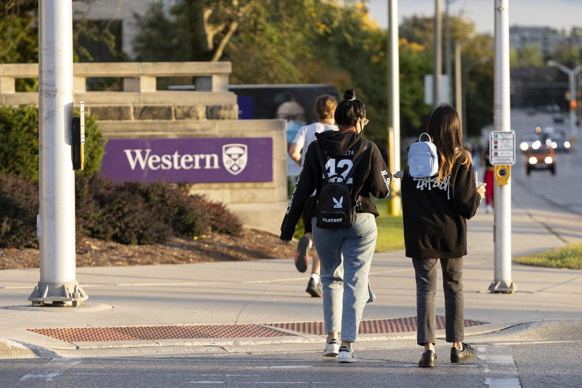 Staff Union Files Legal Challenge Against Western University's Vaccine Policy