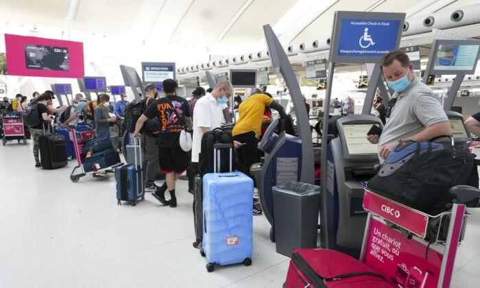 Toronto’s Pearson Airport Ranks Low in Customer Satisfaction, Again: Survey