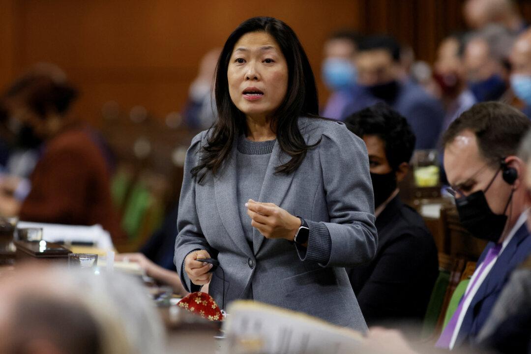 Ottawa Looking to Resolve US Concerns That Internet Regulation Bill is Discriminatory, Says Trade Minister