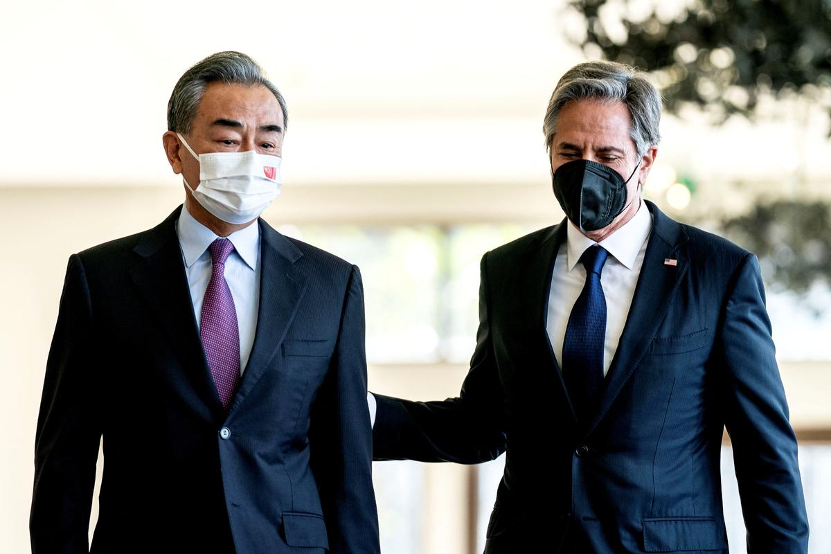 Blinken Holds Talks With Chinese Foreign Minister on Ukraine War and Trade
