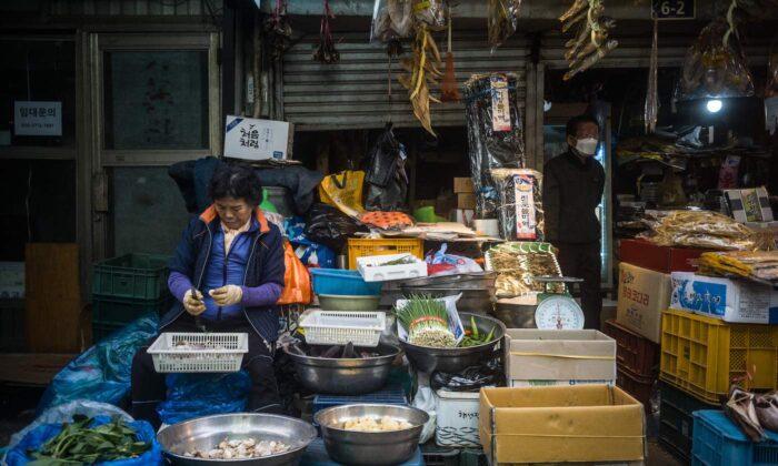 South Korea Drops Some Food Tariffs in Response to Worsening Economic Crisis