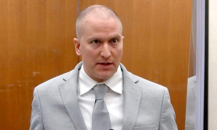 Former Officer Derek Chauvin Makes Another Bid to Overturn Federal Conviction in Murder of George Floyd
