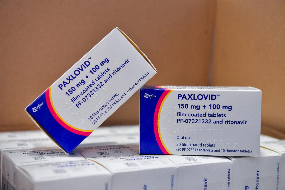 Paxlovid, Advertised for Mass Use, Has Contraindications With Hundreds of Drugs