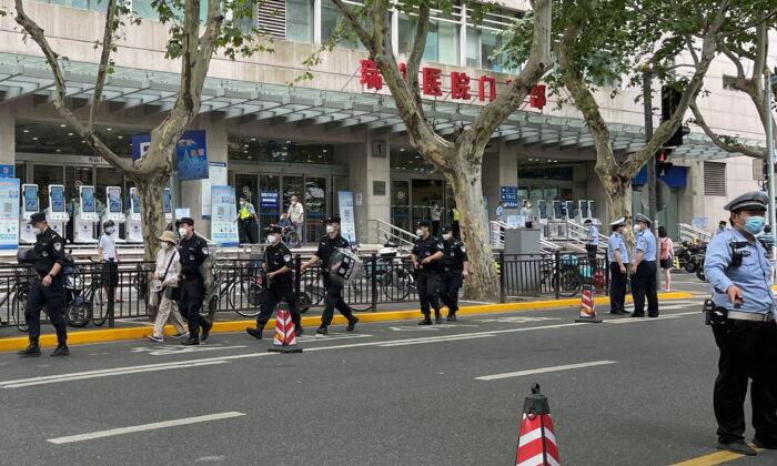 ‘Very Shocking’: Four Stabbed by Assailant at Major Shanghai Hospital