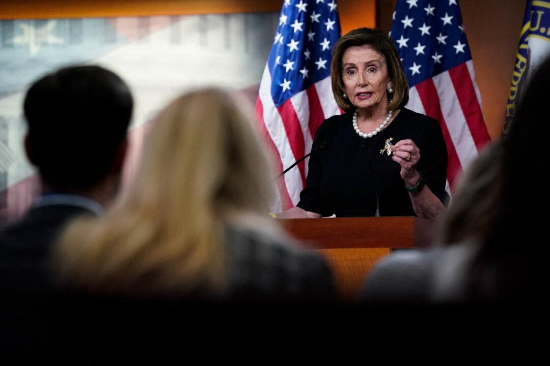 China State Media Threatens to ‘Shoot’ Down Pelosi’s Plane to Taiwan If She Flies With Military Escort