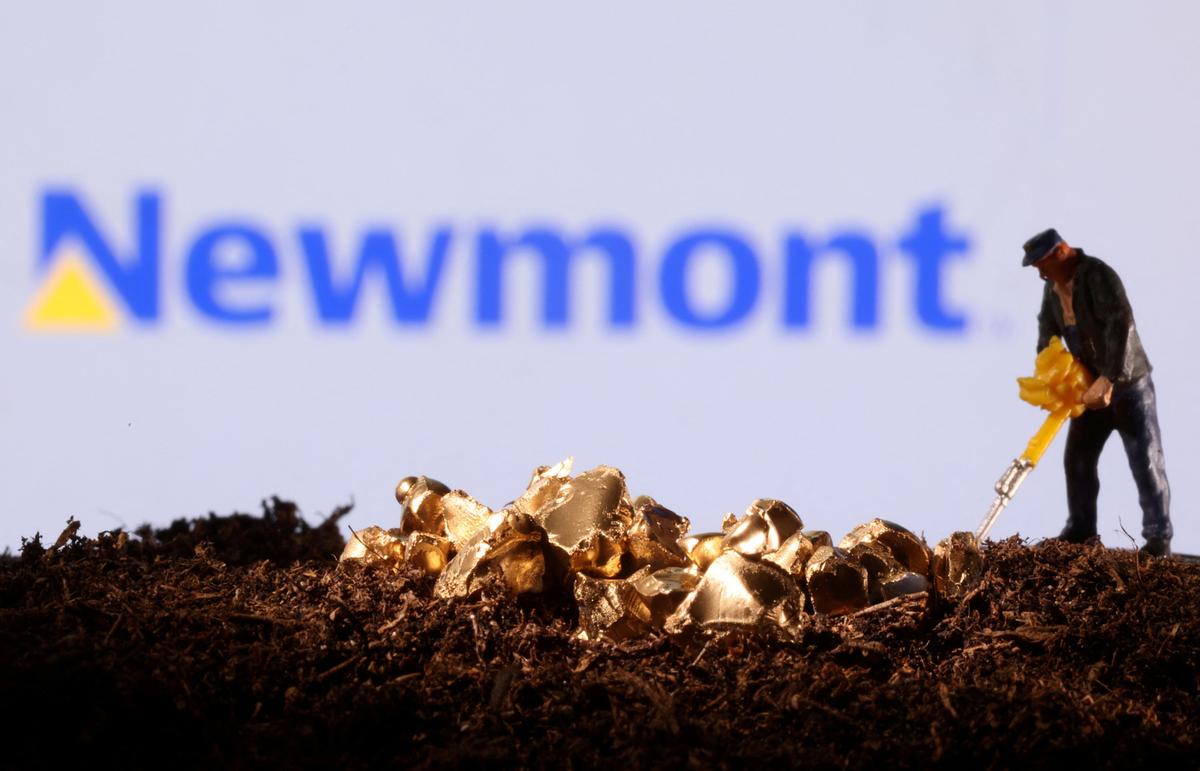 Miner Newmont Warns Inflation to Spike Costs in 2023