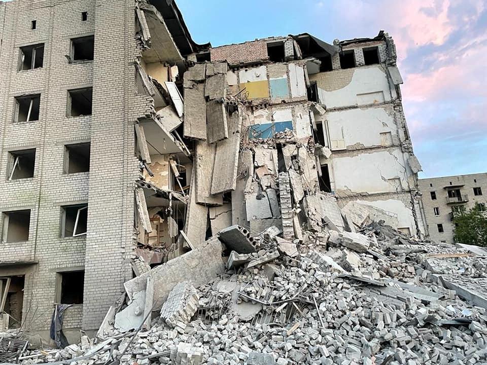 A building damaged after a rocket attack at a location given as Chasiv Yar, Ukraine, on July 10, 2022. (Donetsk region governor Pavlo Kyrylenko/Handout via Reuters)