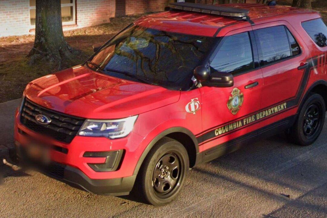 2 Railway Employees Hospitalized After SC Train Derailment