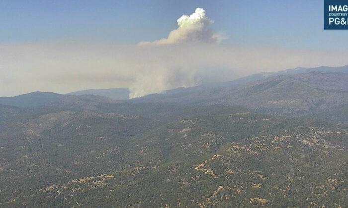 Yosemite Wildfire Smoke Chokes National Park’s Views and Air Quality