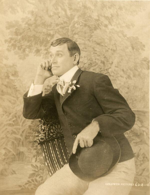 A 1920 portrait of Will Rogers. (Public Domain)