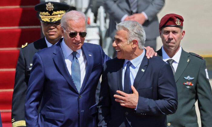 Biden Welcomes Saudi Arabia Opening Airspace to Israel