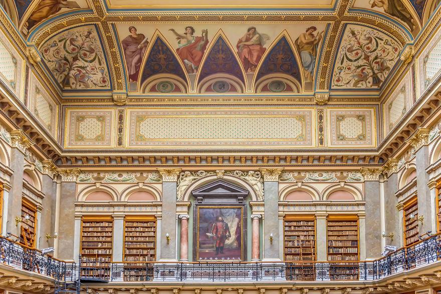  Vienna College Library, Austria. (Courtesy of <a href="https://www.instagram.com/richardsilverphoto/">Richard Silver</a>)