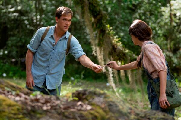 Taylor John Smith as Tate Walker and Daisy Edgar-Jones as Catherine “Kya” Clark in "Where the Crawdads Sing." (Columbia Pictures)