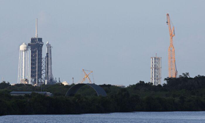 SpaceX Dragon Spacecraft Docks at International Space Station