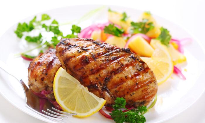 Grilled Chicken Breasts Take on a Greek Flavor