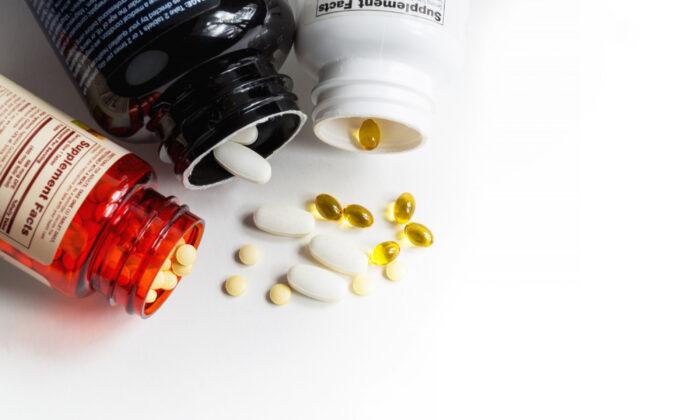Big Pharma Wants to Put an End to Vitamins and Supplements