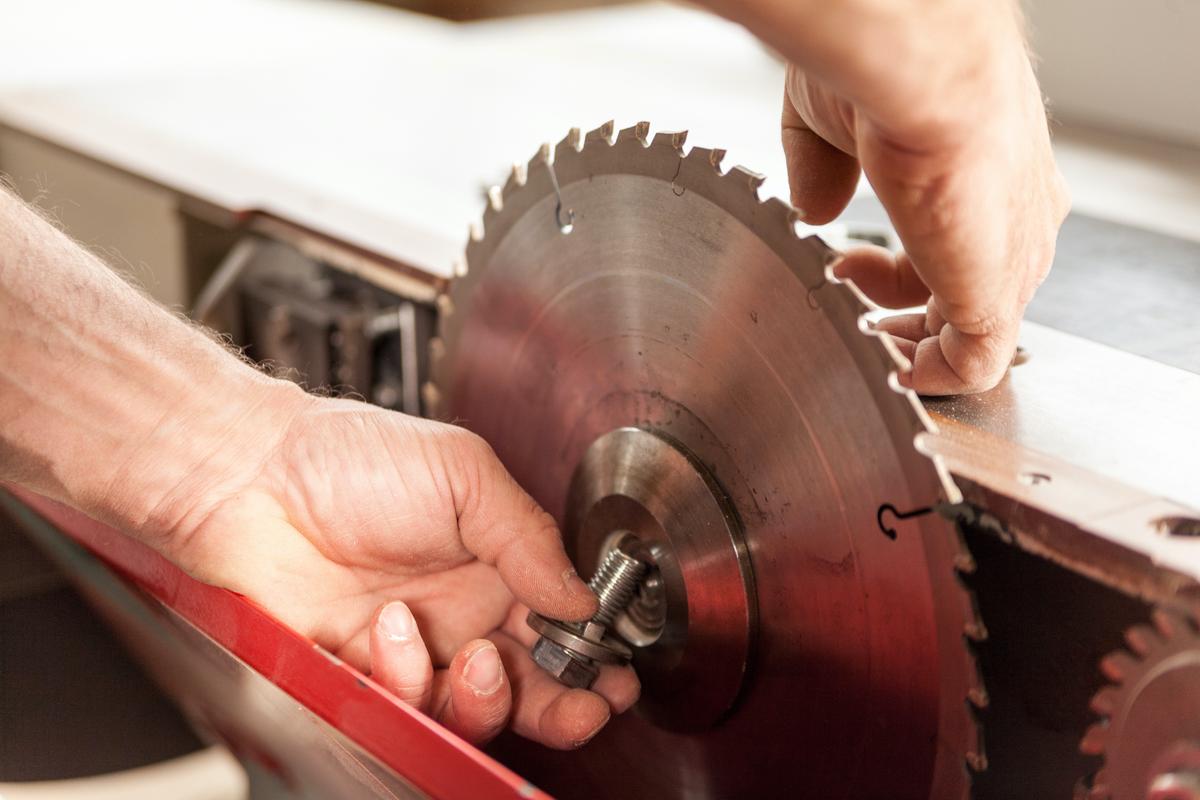 Select the Proper Circular Saw Blade for the Job