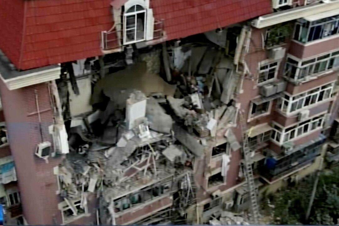 At Least 1 Dead, 12 Injured in Tianjin Gas Explosion in North China