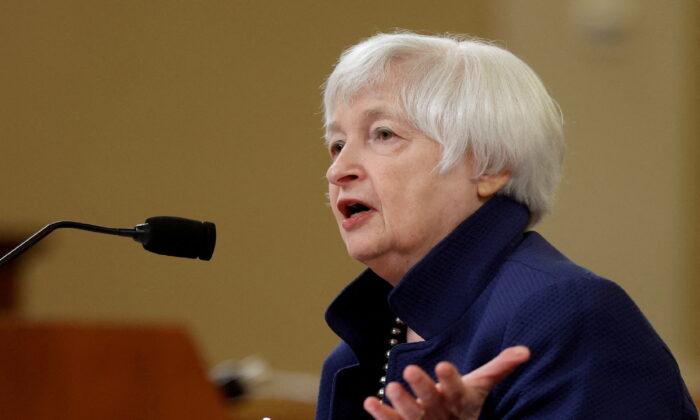 Treasury Secretary Yellen Downplays Potential for US Recession
