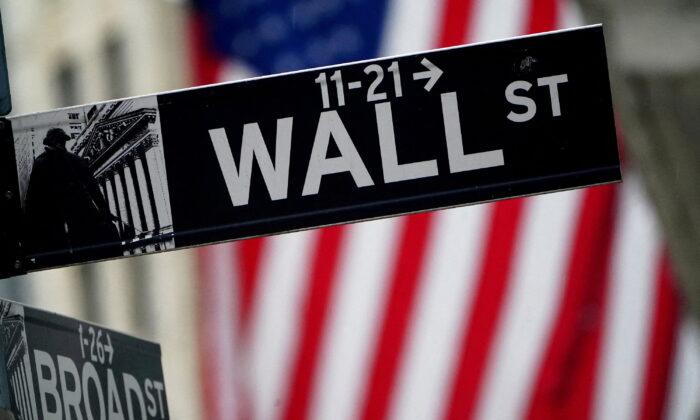 Wall Street Opens Higher; Citi Shines After Results