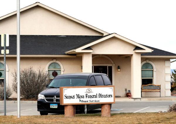 The Sunset Mesa Funeral Directors and Donor Services building in Montrose, Colo., on Dec. 16, 2017. (Rick Wilking/Reuters)