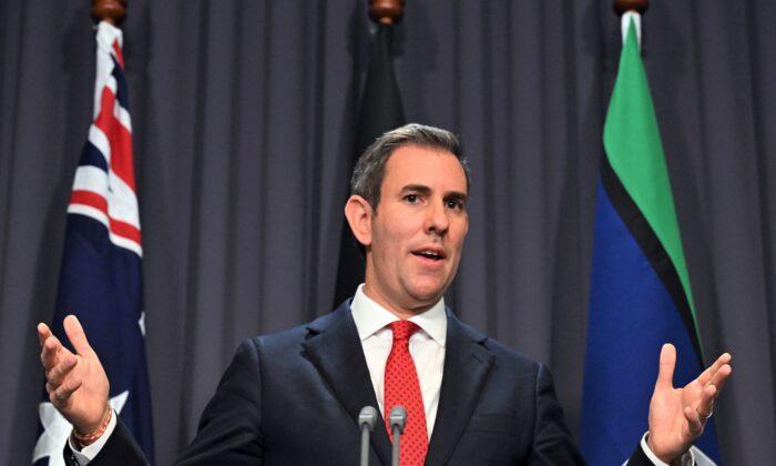 Australian Treasurer Says No to GST Increase