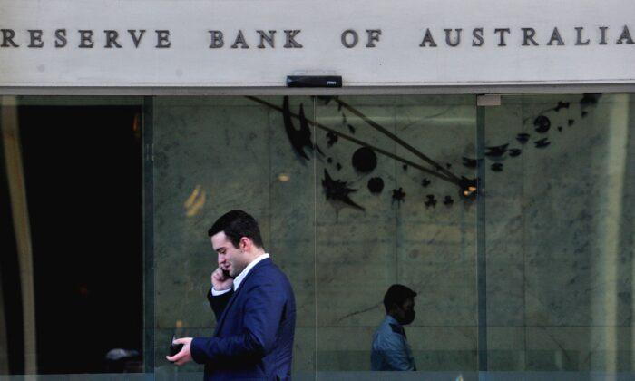 Reserve Bank of Australia Holds Off Interest Rate Rise in April
