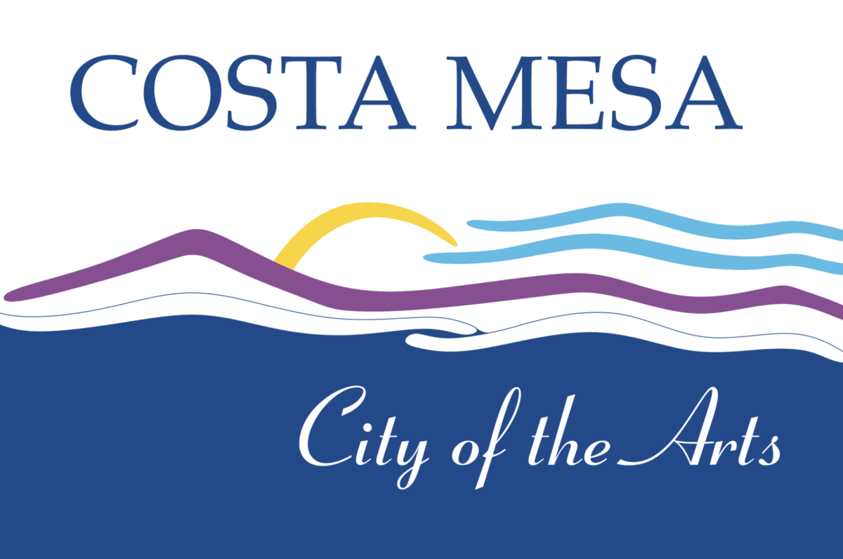 The official city flag of Costa Mesa, Calif. (Public Domain)
