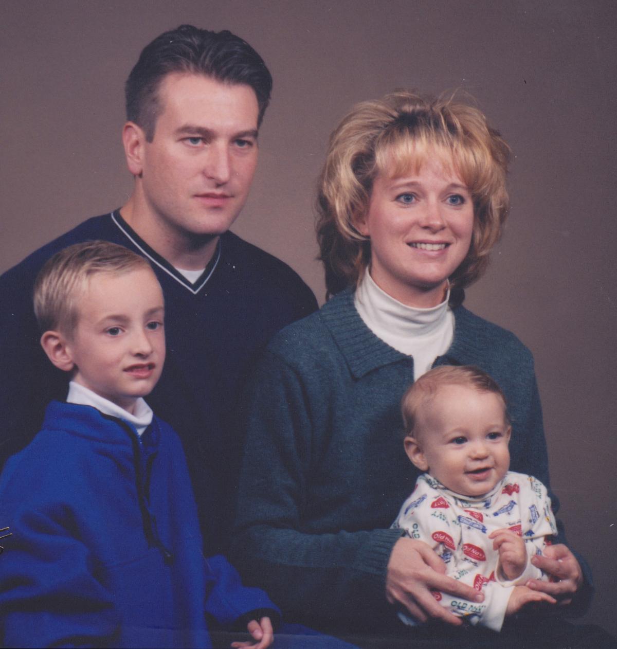  Jeffery C. Olsen with Tamara and his two sons. Tamara and baby Griffin passed away in the car crash in 1997. (Courtesy of <a href="https://www.envoypublishing.com/">Jeffery C. Olsen</a>)