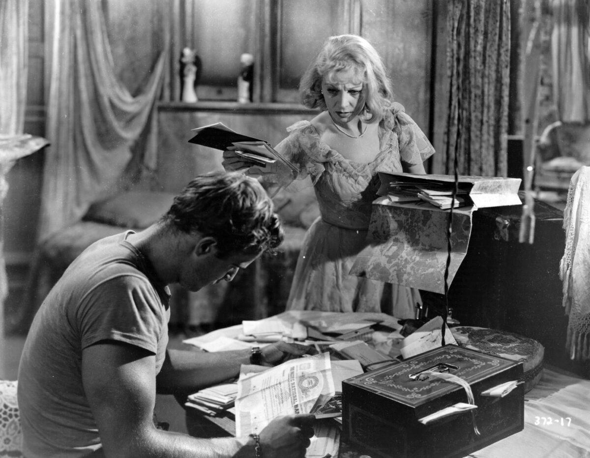 Marlon Brando and Vivien Leigh in the 1951 film "A Streetcar Named Desire," adapted from the play by Tennessee Williams. (Hulton Archive/Getty Images)