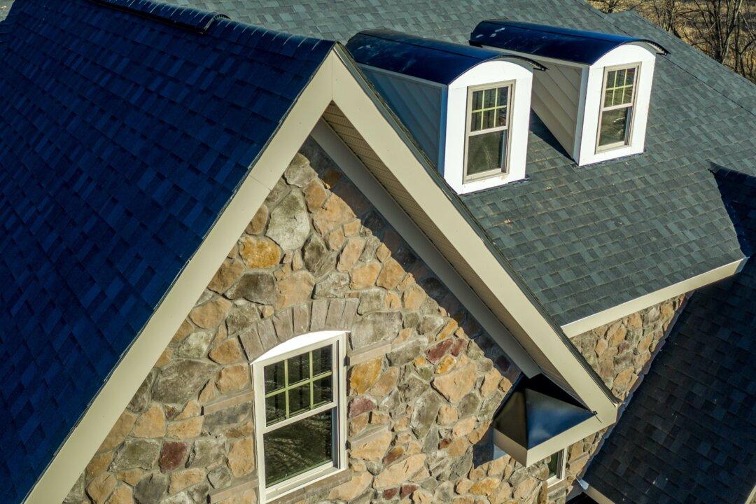 Manufactured Stone Is Attractive and Durable